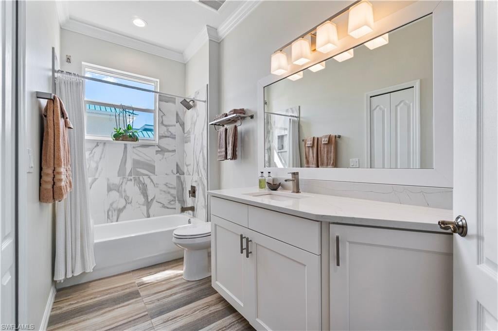 PALM HARBOR CLUB - Residential
