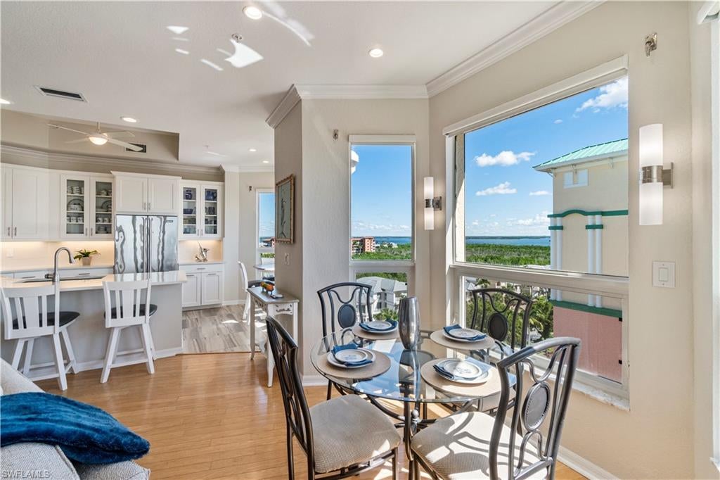 PALM HARBOR CLUB - Residential