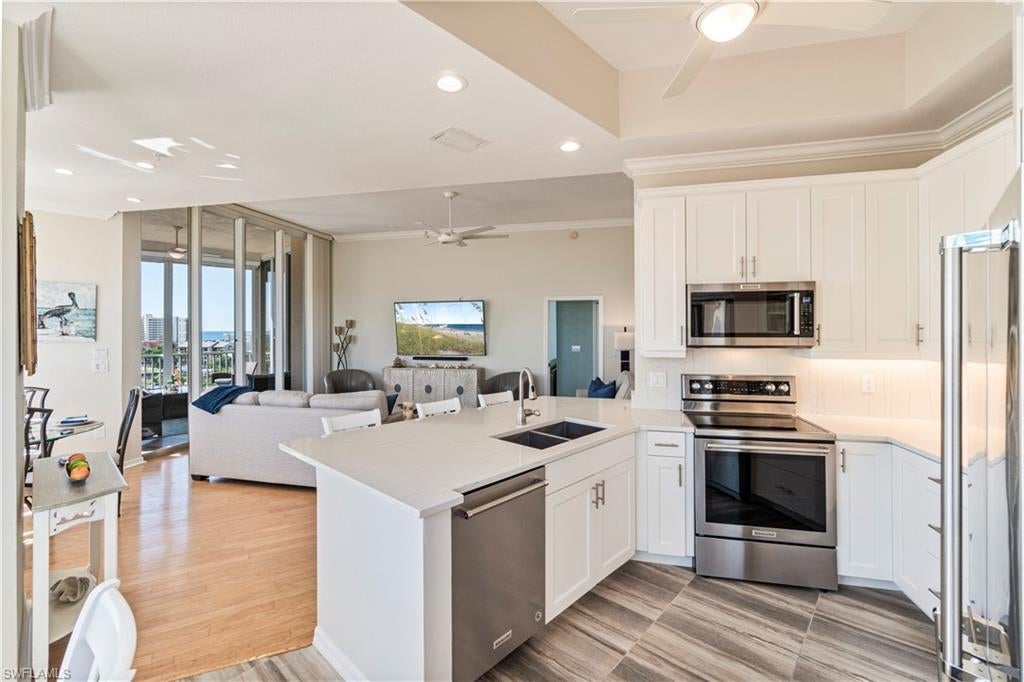 PALM HARBOR CLUB - Residential