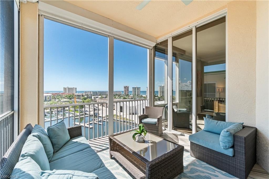 PALM HARBOR CLUB - Residential