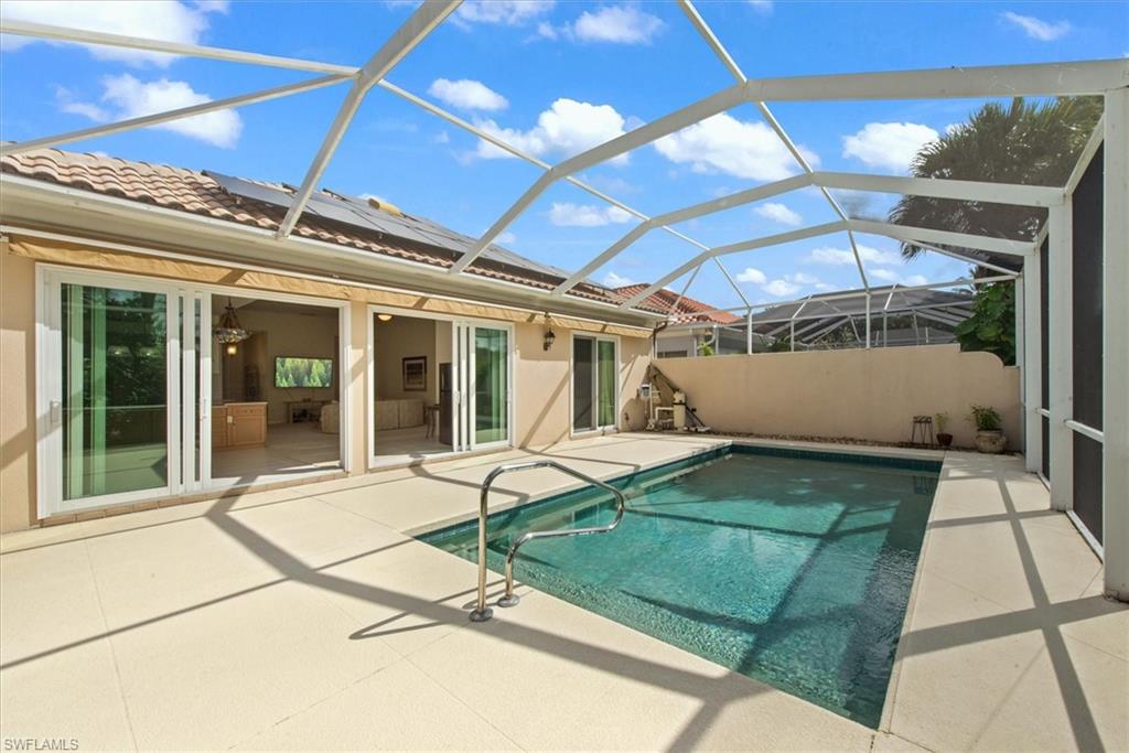 ISLAND WALK - Residential