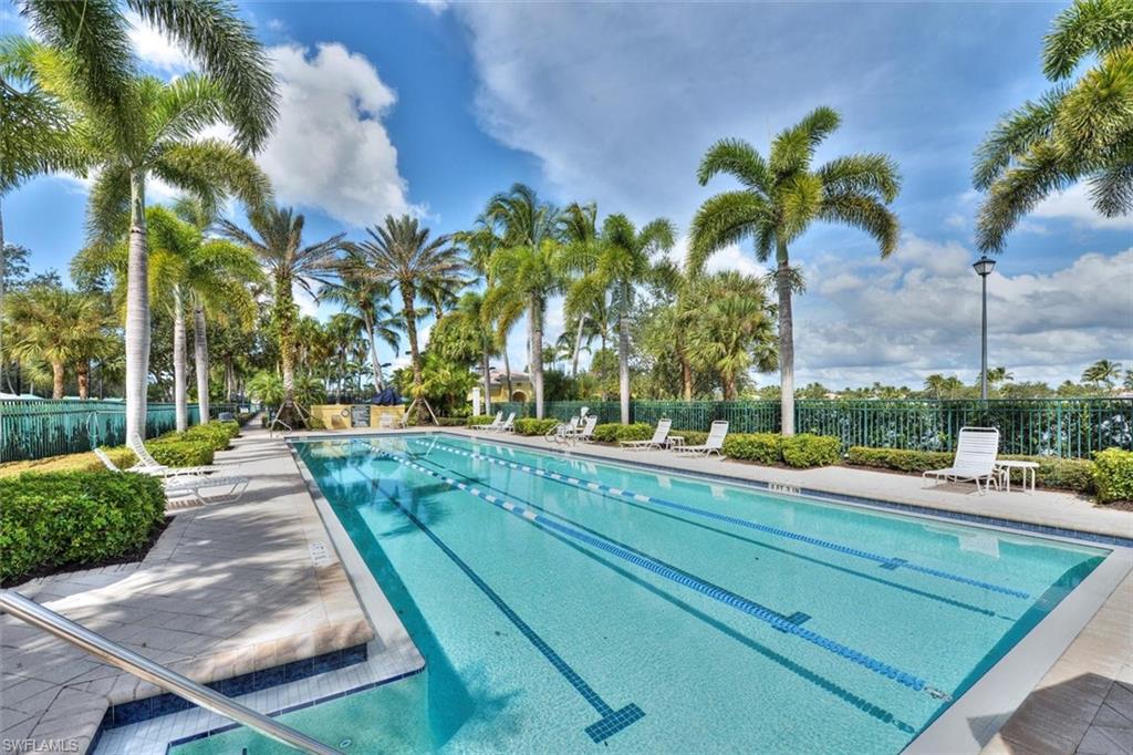 ISLAND WALK - Residential
