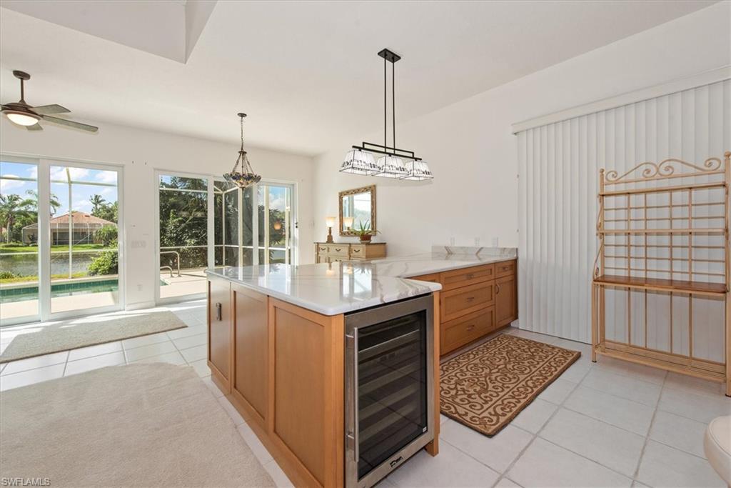 ISLAND WALK - Residential