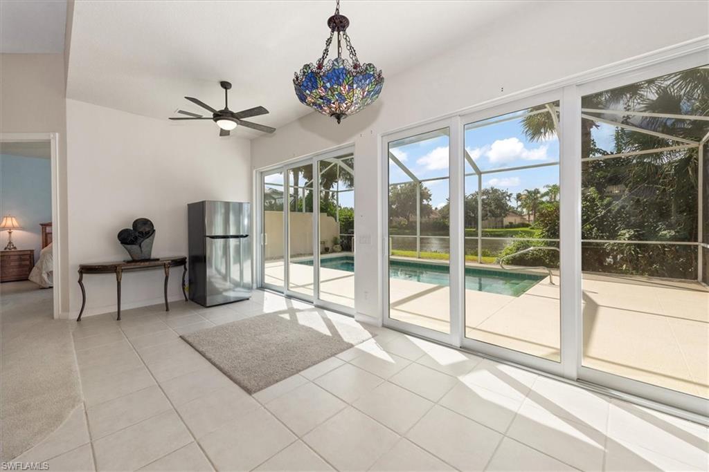 ISLAND WALK - Residential