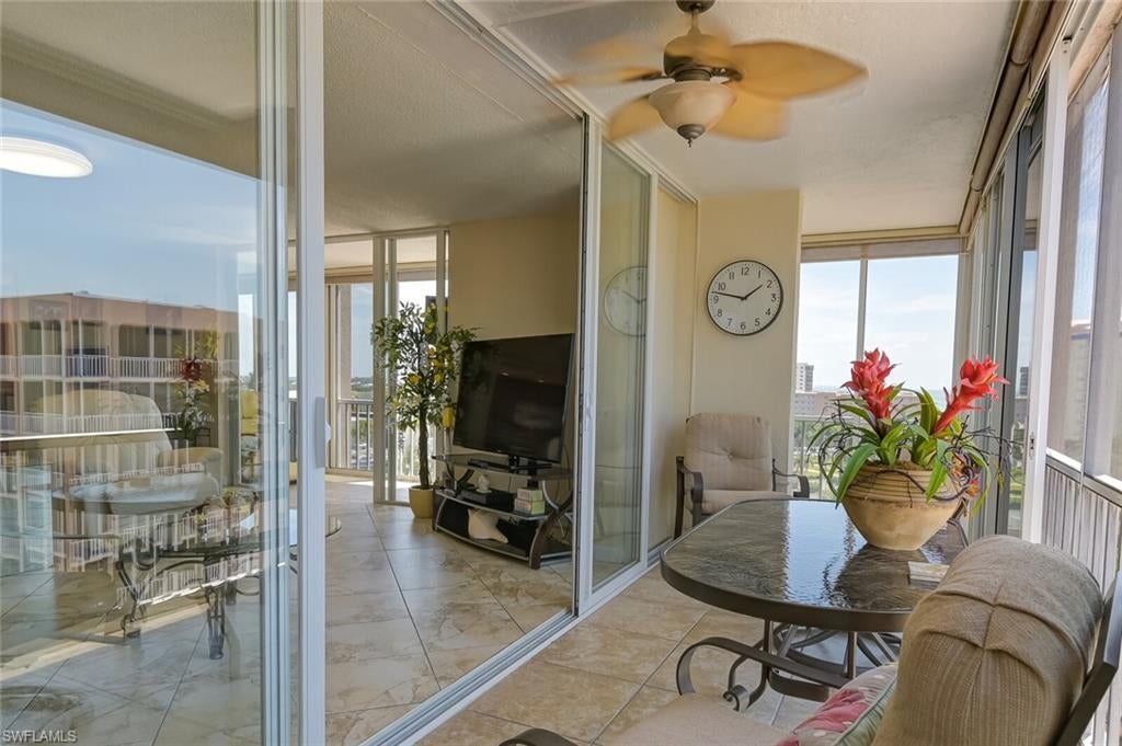 CRECIENTE CONDO EAST - Residential