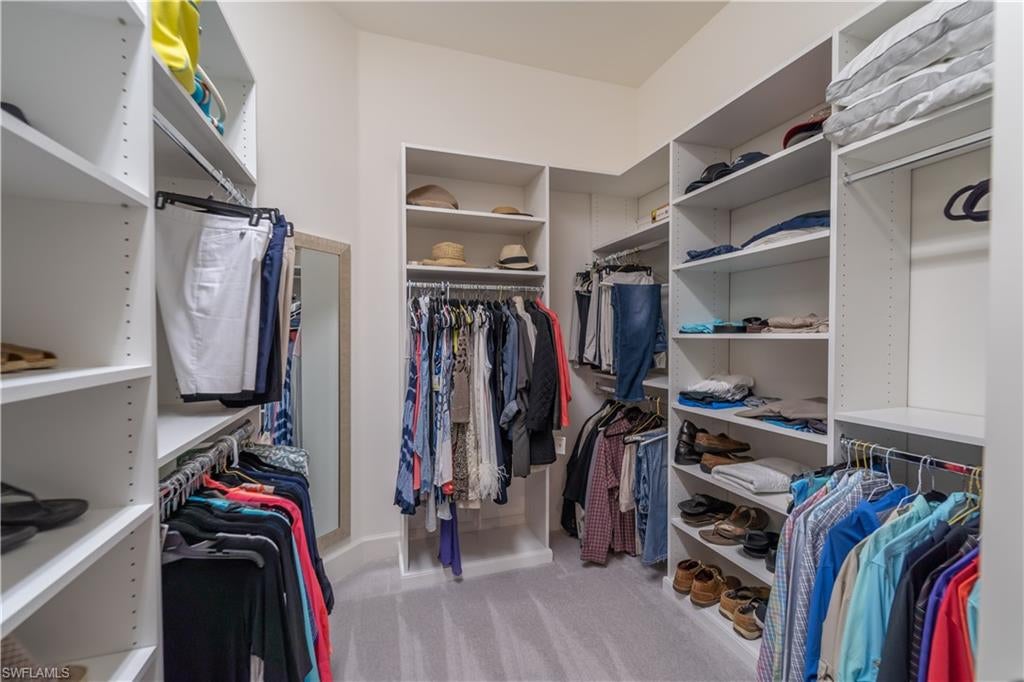 PEBBLE POINTE - Residential