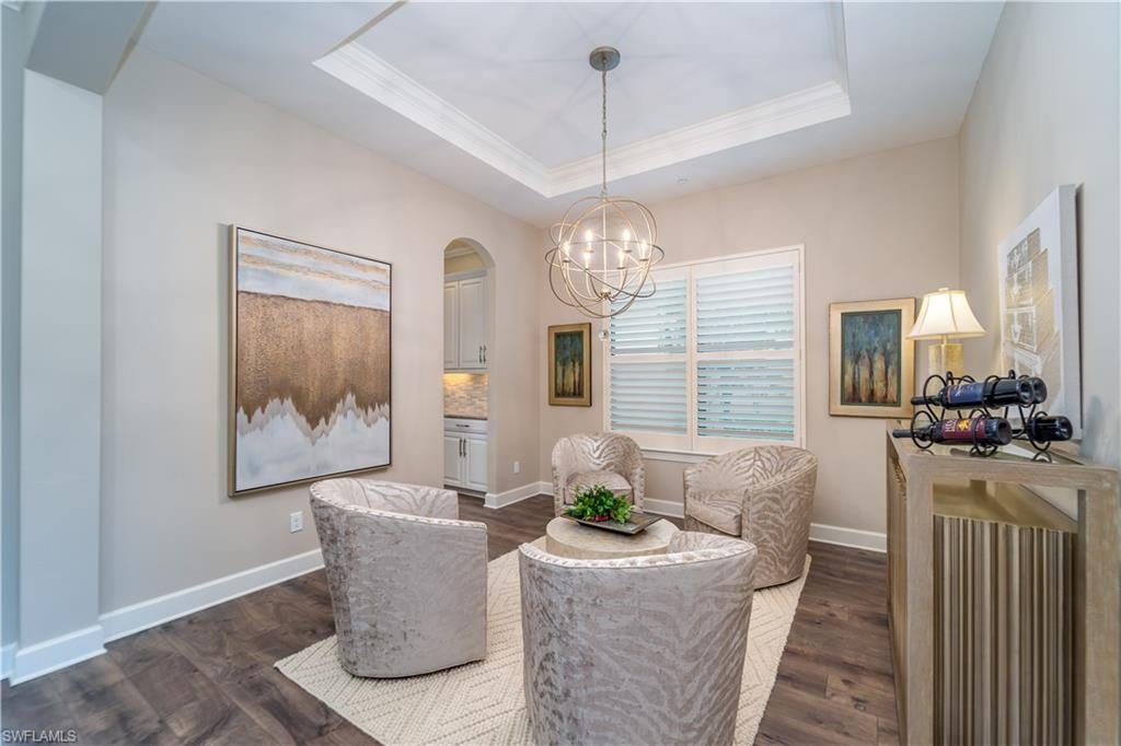 PEBBLE POINTE - Residential