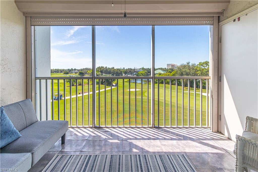 SEVEN LAKES - Residential