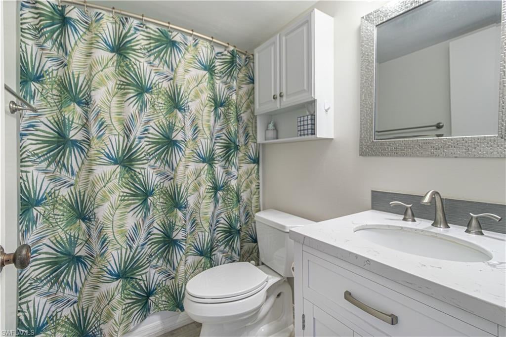 SEVEN LAKES - Residential
