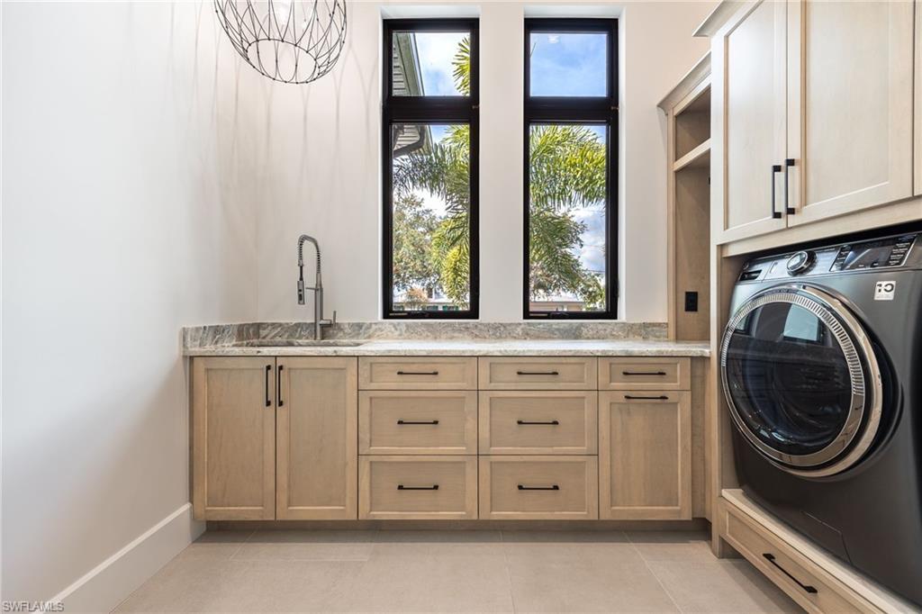 DEEP LAGOON ESTATES - Residential