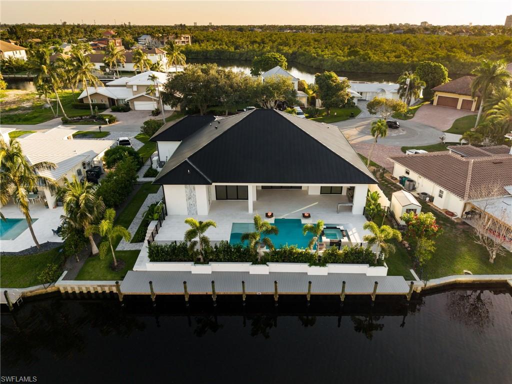 DEEP LAGOON ESTATES - Residential