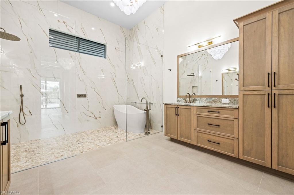 DEEP LAGOON ESTATES - Residential