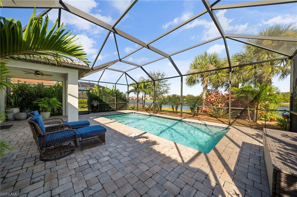 HAMPTON LAKES - Residential