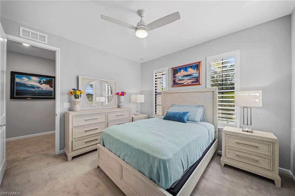 HAMPTON LAKES - Residential