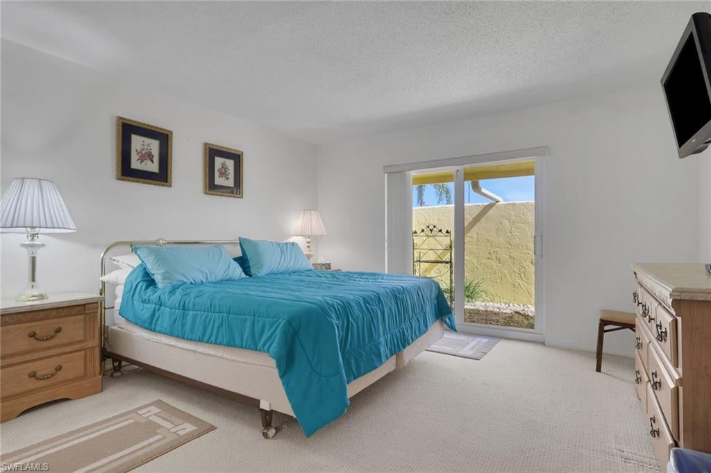 GLADES COUNTRY CLUB - Residential