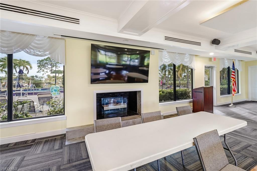 GLADES COUNTRY CLUB - Residential