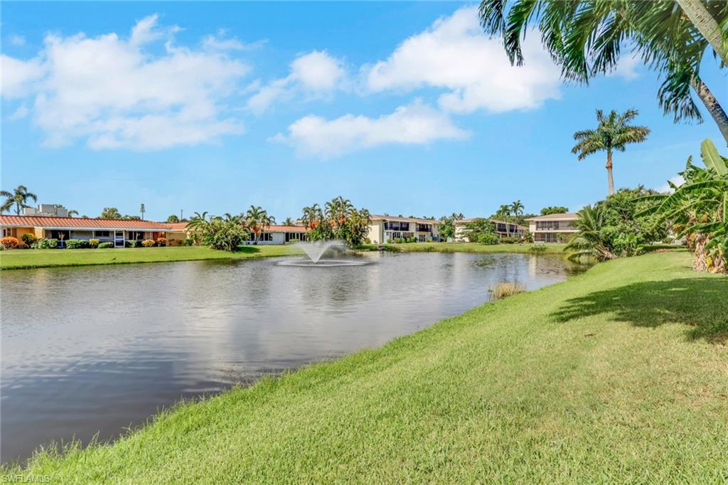 GLADES COUNTRY CLUB - Residential
