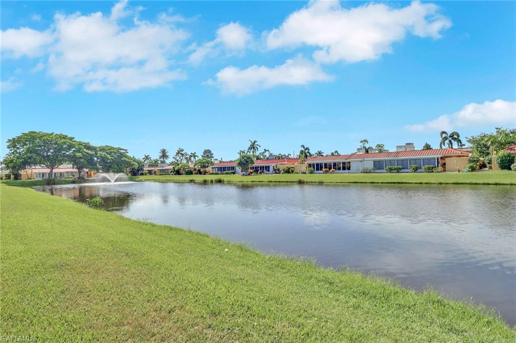 GLADES COUNTRY CLUB - Residential