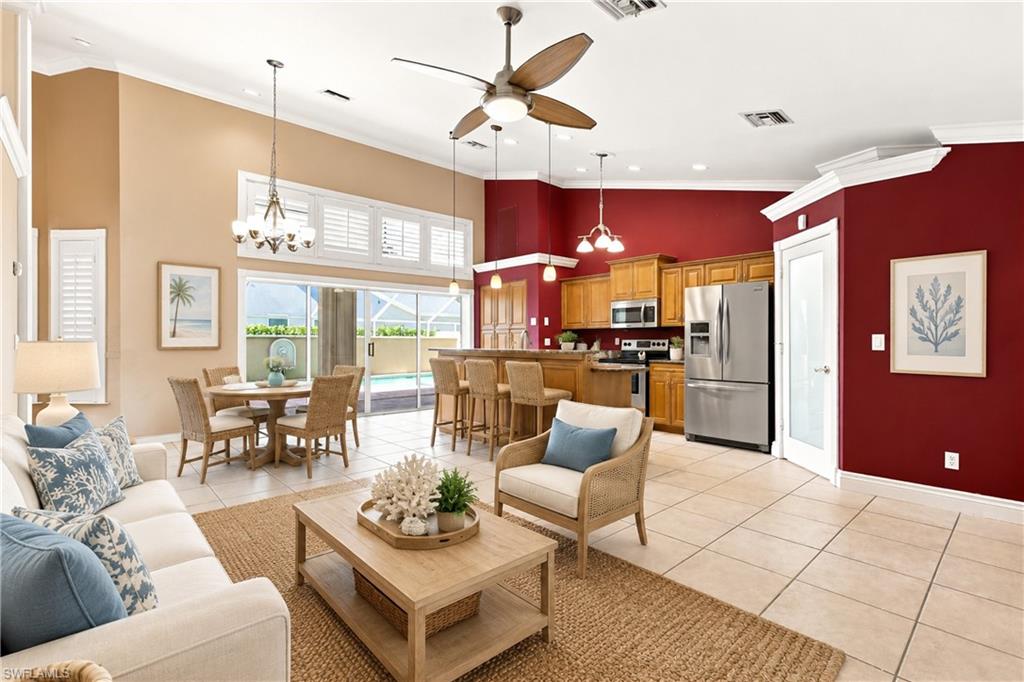 KINGS LAKE - Residential