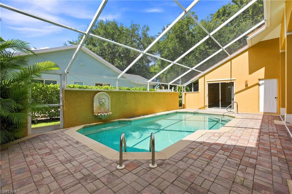 KINGS LAKE - Residential