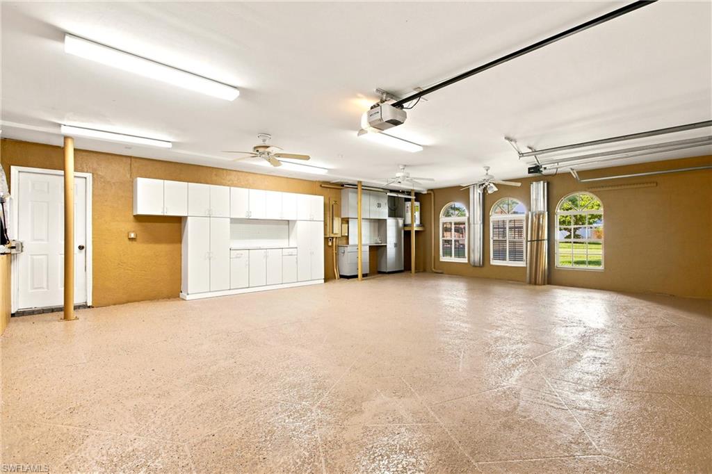 KINGS LAKE - Residential
