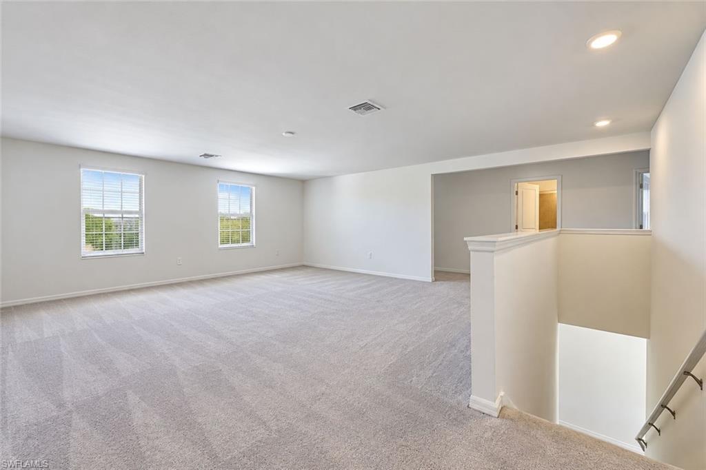 SAVANNA LAKES - Residential