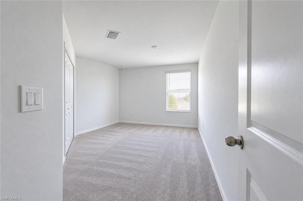 SAVANNA LAKES - Residential