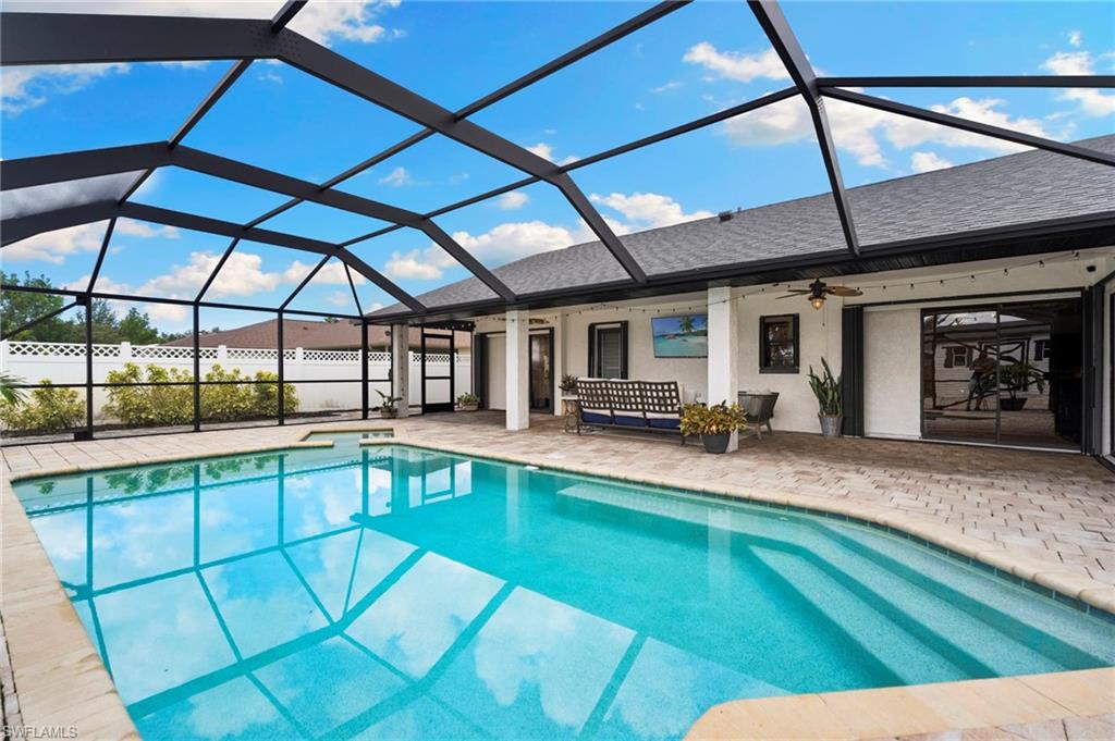 WILLOUGHBY ACRES - Residential