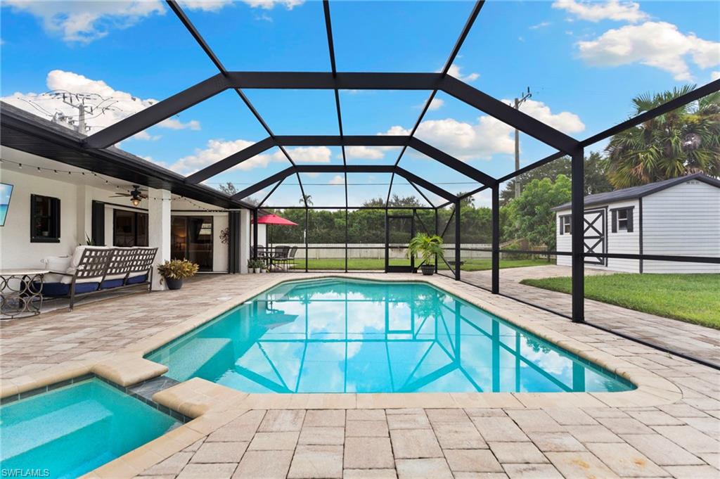 WILLOUGHBY ACRES - Residential