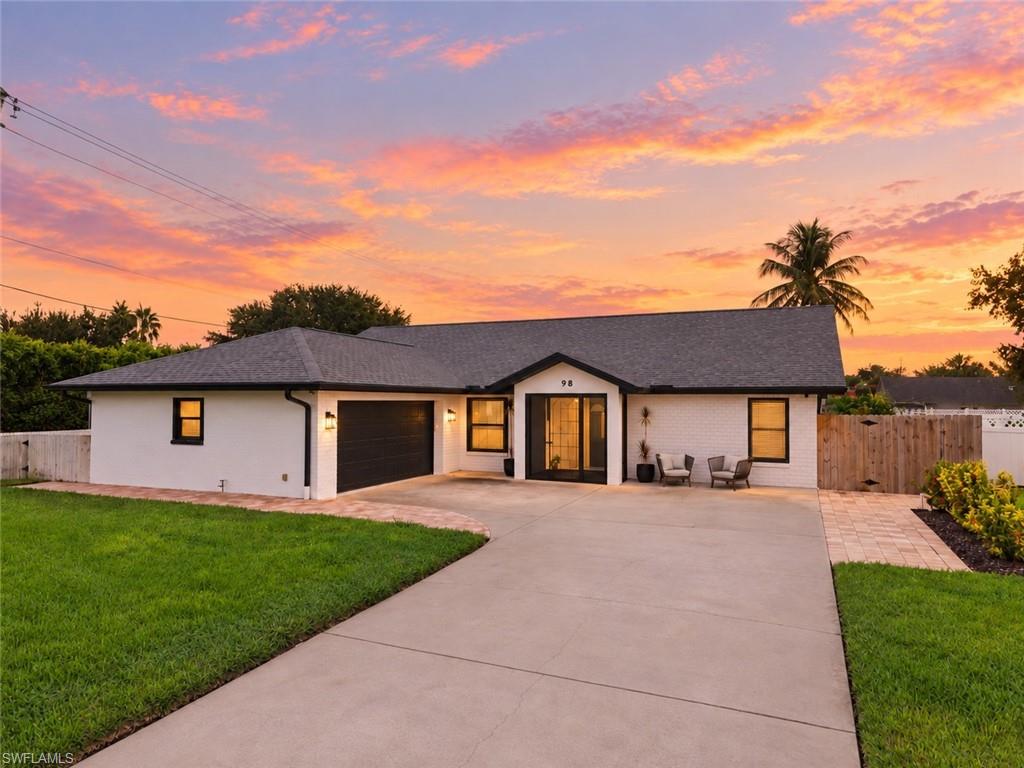 WILLOUGHBY ACRES - Residential