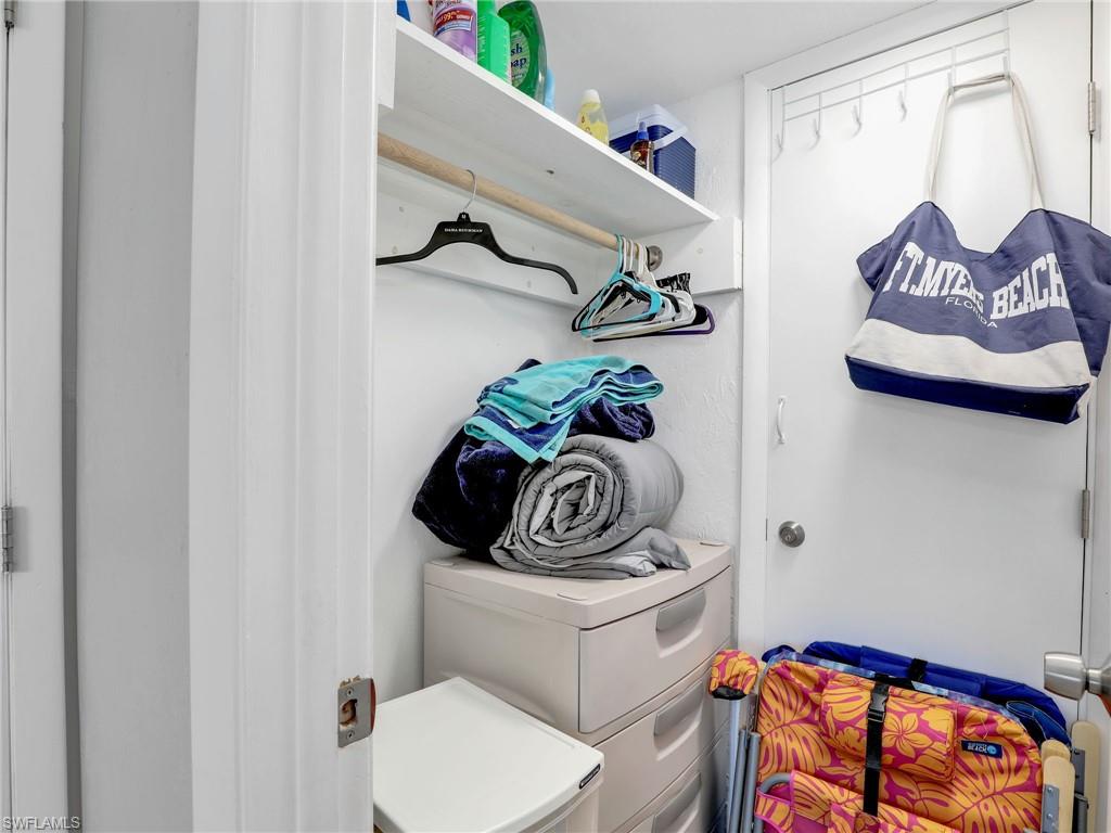 ESTERO COVE CONDO - Residential