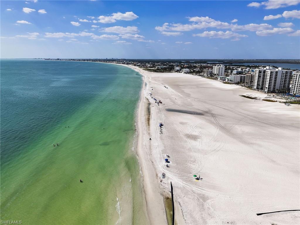 ESTERO COVE CONDO - Residential
