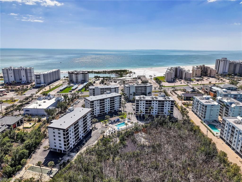 ESTERO COVE CONDO - Residential