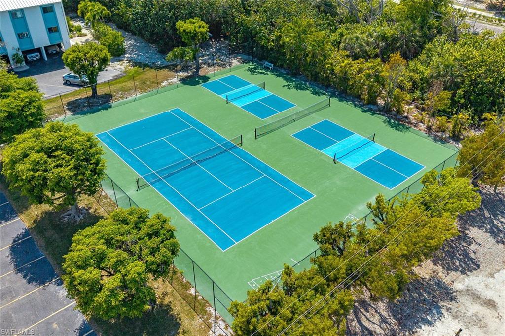 TENNISPLACE - Residential