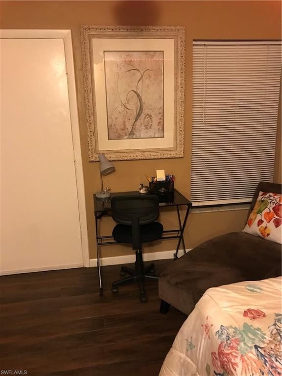 TAMIAMI ESTATES - Residential