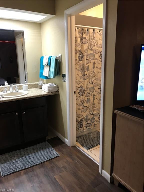 TAMIAMI ESTATES - Residential