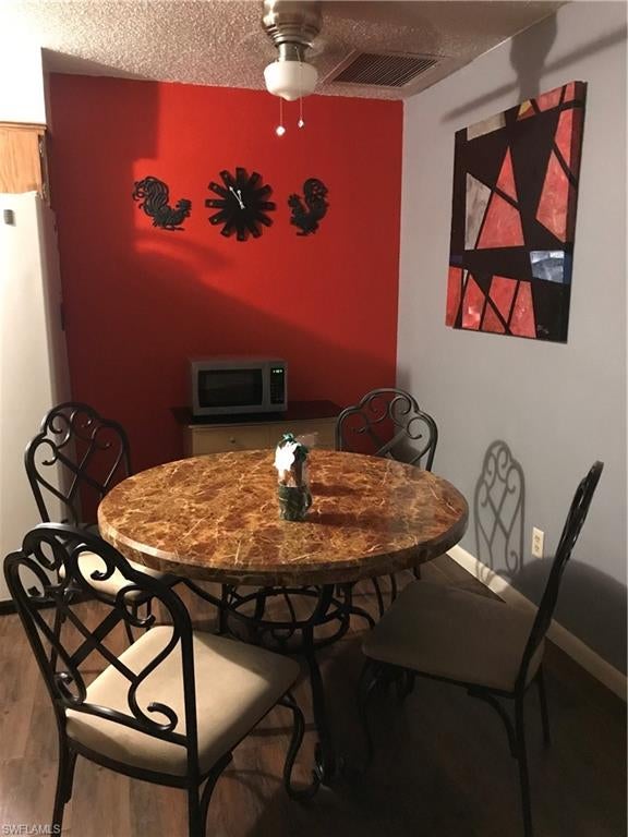 TAMIAMI ESTATES - Residential