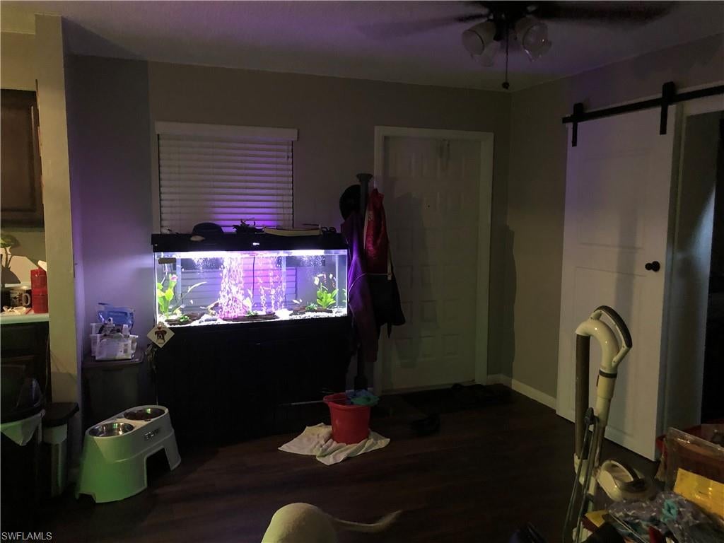 TAMIAMI ESTATES - Residential