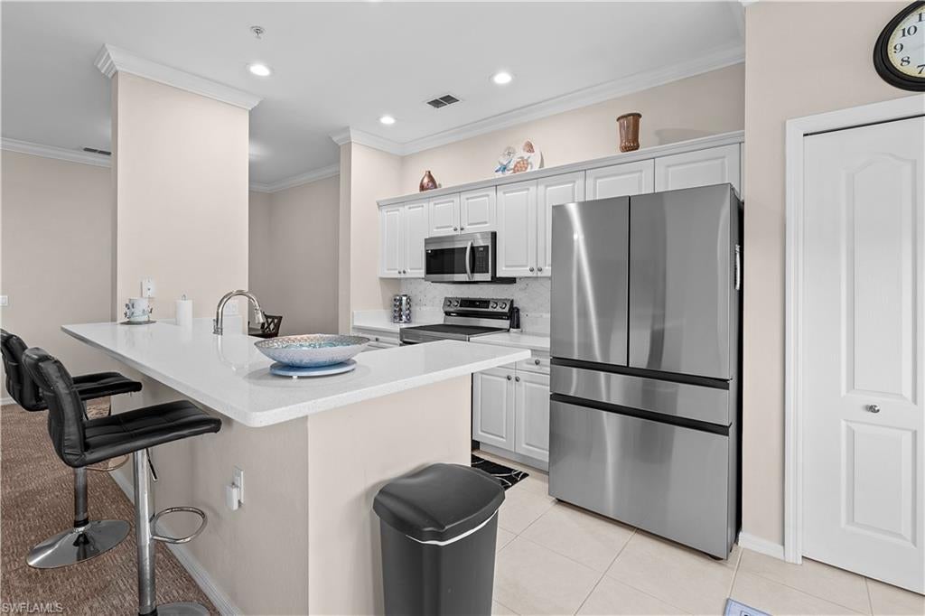 TERRACE II AT RIVERWALK - Residential Lease