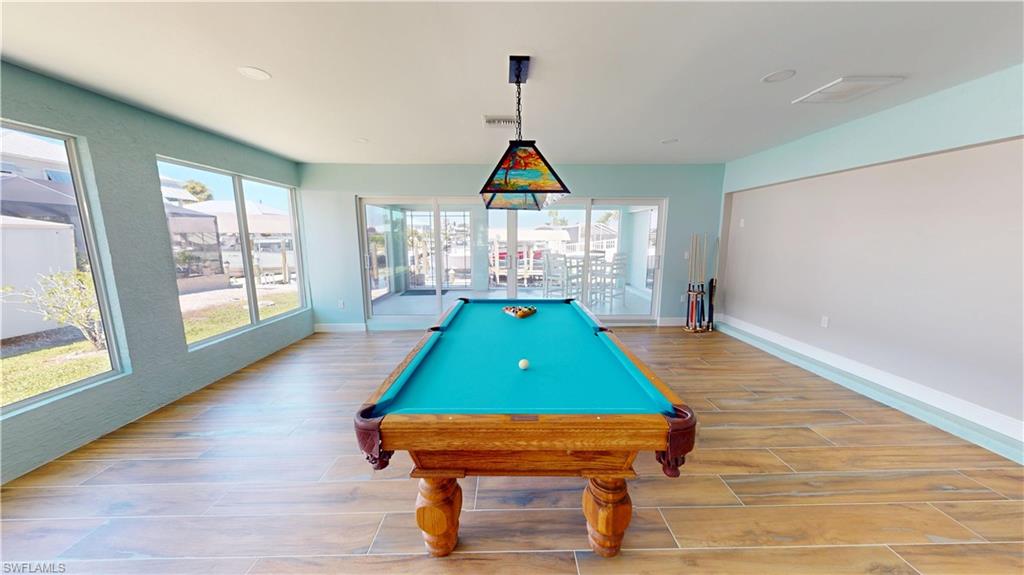 KNIGHTS BOKEELIA ISLE - Residential