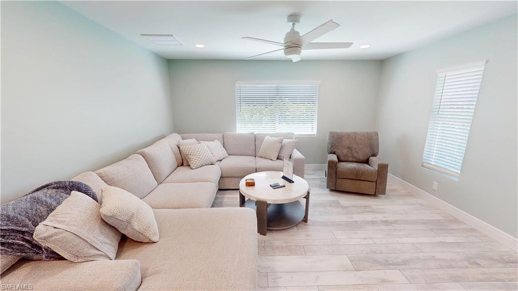 KNIGHTS BOKEELIA ISLE - Residential