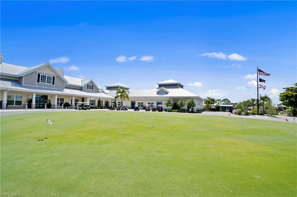 SIX LAKES COUNTRY CLUB - Residential