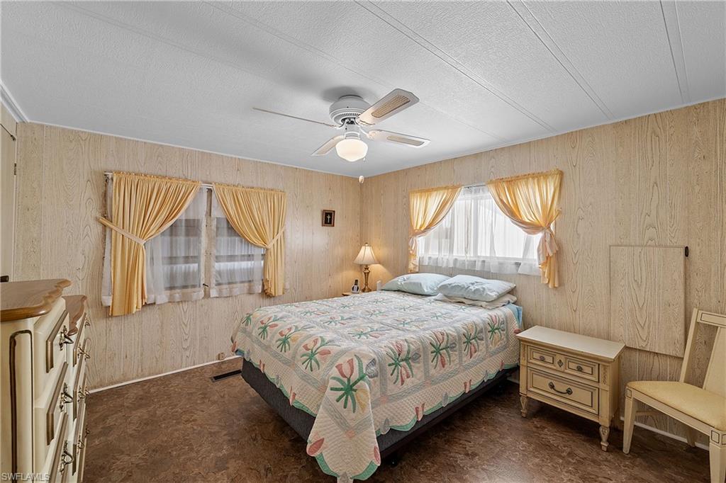SIX LAKES COUNTRY CLUB - Residential