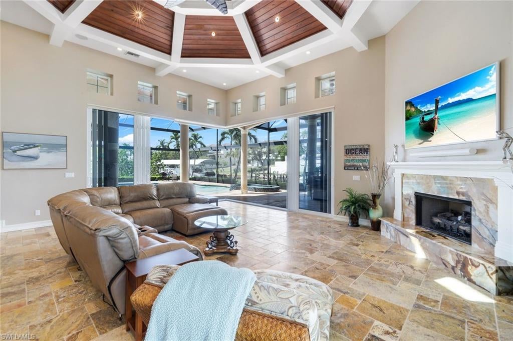 MARCO ISLAND - Residential