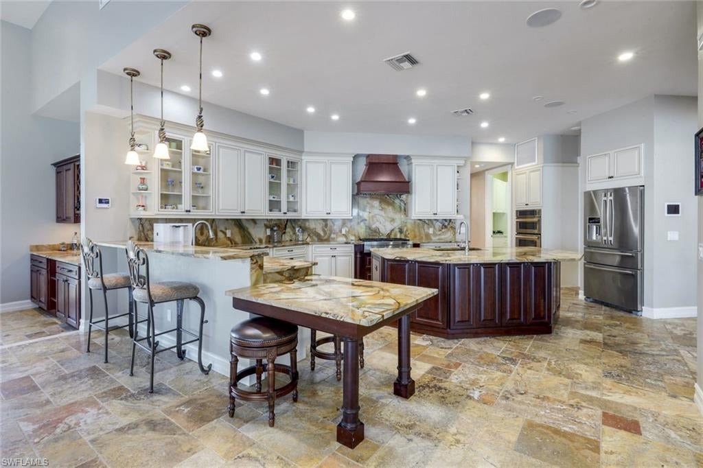 MARCO ISLAND - Residential