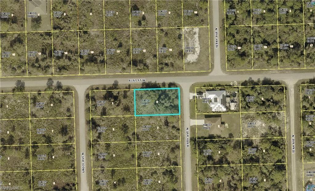 LEHIGH ACRES - Land