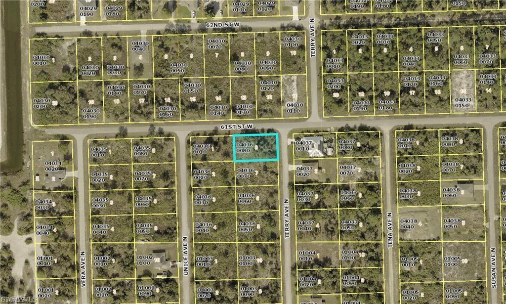 LEHIGH ACRES - Land