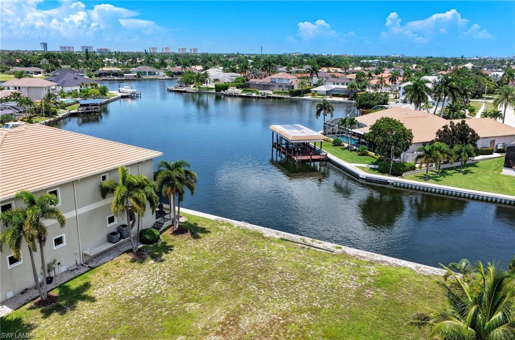 MARCO ISLAND - Land