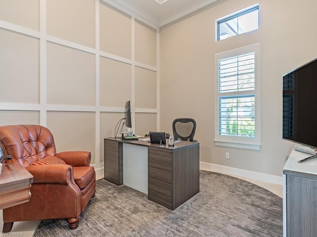 ESPLANADE LAKE CLUB - Residential