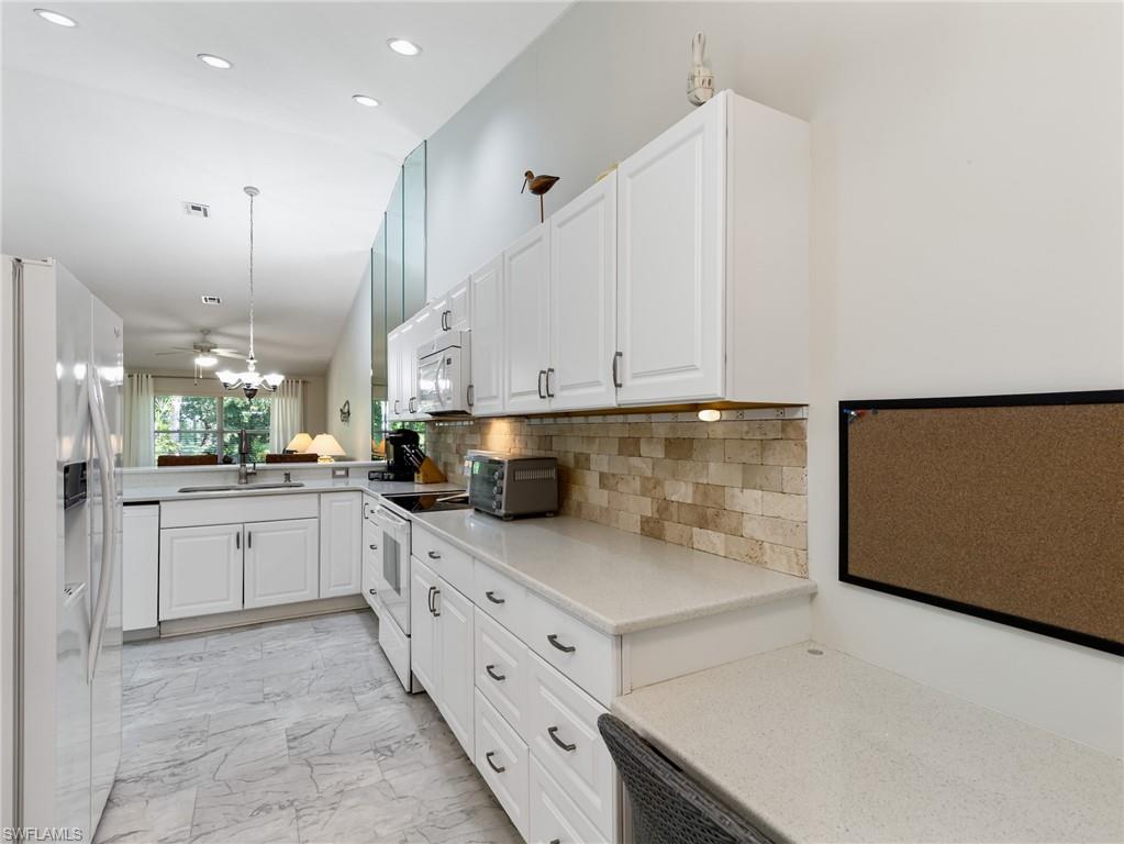VILLAS AT TIMBER LAKE - Residential